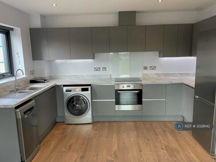 1 Bedroom Flat To Rent In Principia, Exeter, EX1