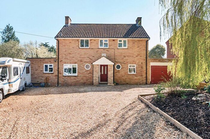4 Bedroom Detached House For Sale In Newbury Road, Enham Alamein, Andover, SP11