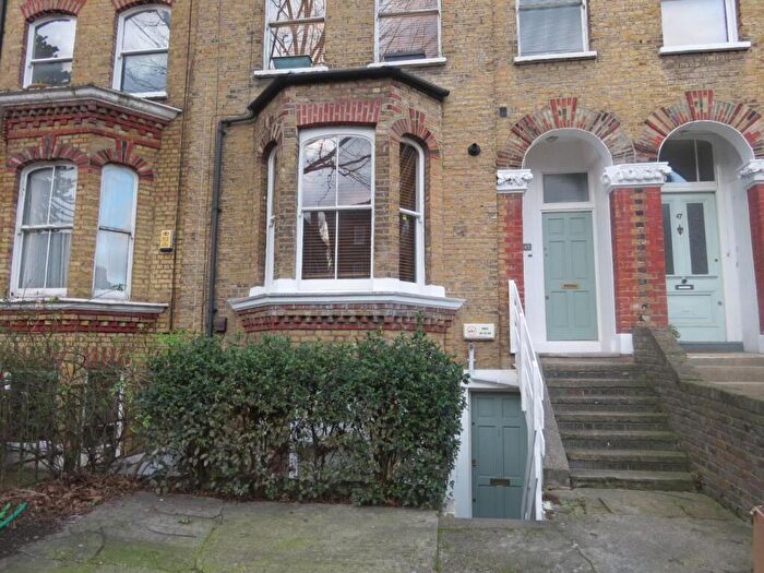 2 Bedroom Apartment To Rent In Dulwich Road, Herne Hill, London, SE24