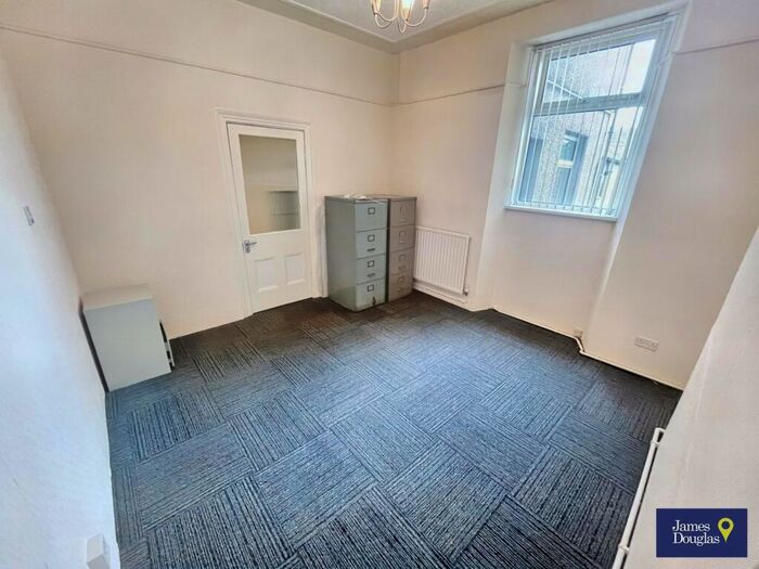 Commercial Property To Rent In Gelliwastad Road, CF37