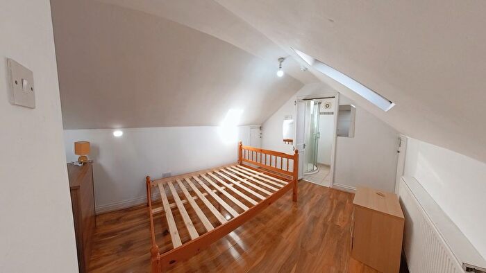 5 Bedroom Terraced House To Rent In St. Ann's Road, London, N15