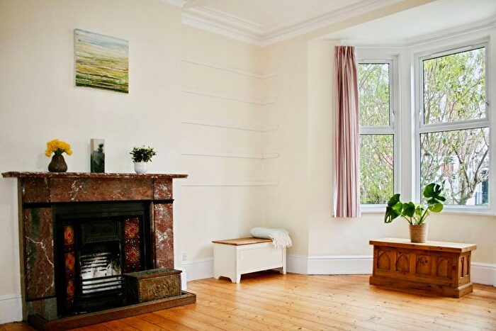 5 Bedroom Terraced House For Sale In Windsor Terrace, Newcastle Upon Tyne, NE3