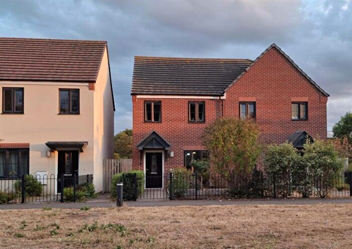 2 Bedroom Semi Detached House For Sale In Soans Drive, Leamington Spa, CV31