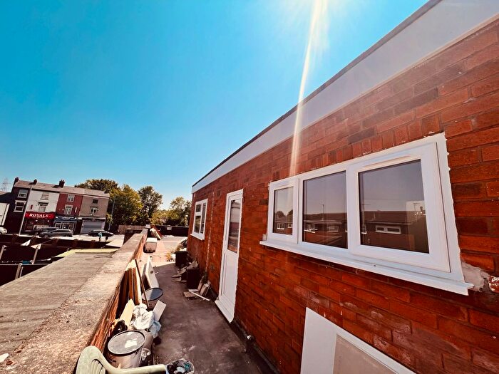 2 Bedroom Flat To Rent In Lower Church Lane, Tipton, DY4