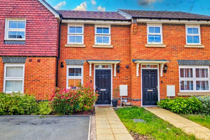 2 Bedroom Semi-Detached House To Rent In Brent Lane, Havant, PO9