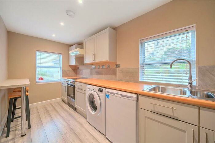 1 Bedroom Apartment To Rent In Belgrave Crescent, Bath, Somerset, BA1
