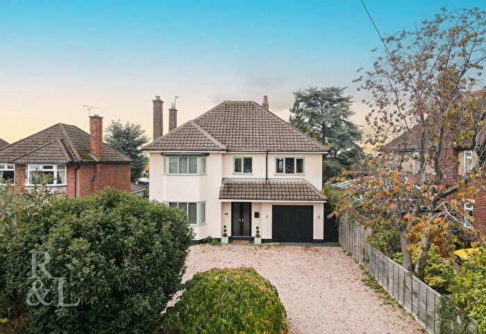 4 Bedroom Detached House For Sale In Ashby Road, Hinckley, LE10