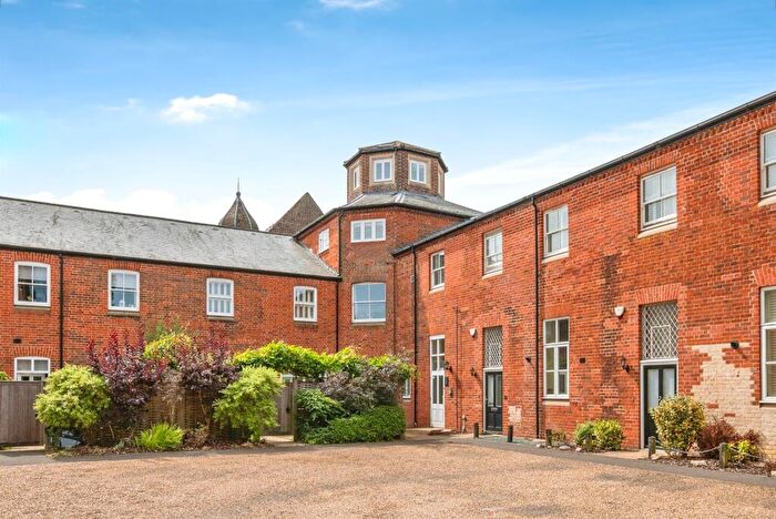 2 Bedroom Flat For Sale In Mill Lane, Aylsham, Norwich, NR11