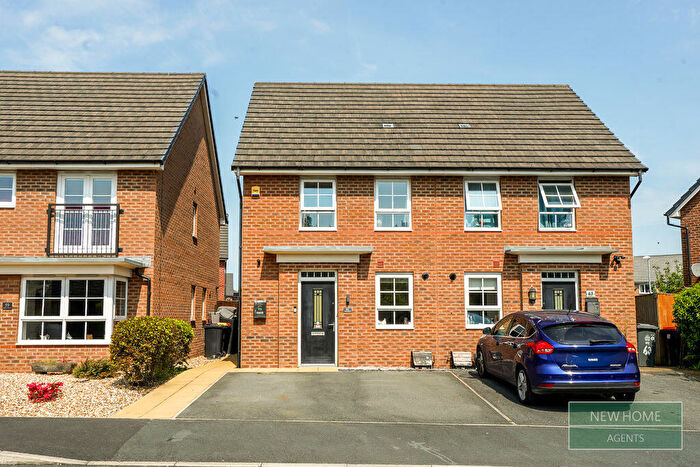3 Bedroom Semi-Detached House For Sale In Africa Drive, Lancaster, LA1