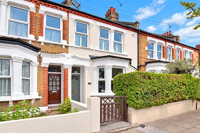 3 Bedroom Terraced House For Sale In Effingham Road, Lee, London, SE12