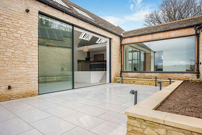 4 Bedroom Detached House To Rent In Alderley, GL12