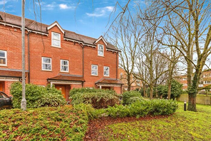 3 Bedroom Terraced House To Rent In Wilkes Close, London, NW7