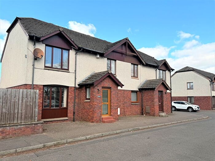 2 Bedroom Flat To Rent In Charlotte Close, Dundee, DD3