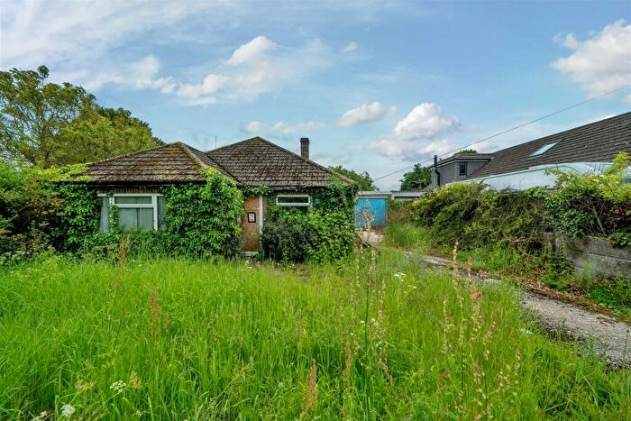 2 Bedroom Detached Bungalow For Sale In Southend, Brightwalton, Newbury, RG20