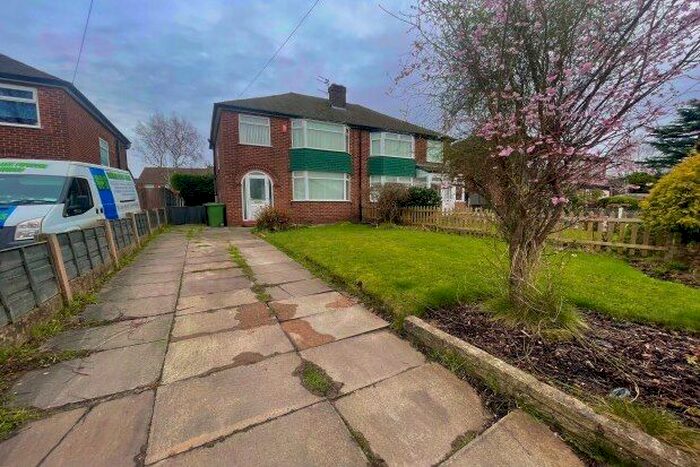 3 Bedroom Semi-Detached House To Rent In Faulkner Drive, Altrincham, WA15