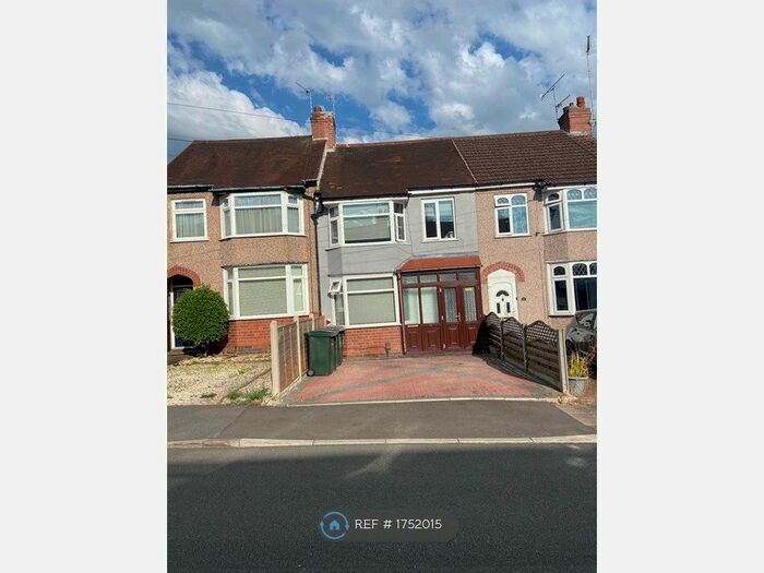 4 Bedroom Terraced House To Rent In The Headlands, Coventry, CV5