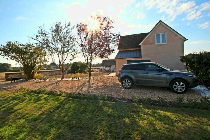 3 Bedroom Detached House To Rent In Main Road, Bosham, PO18