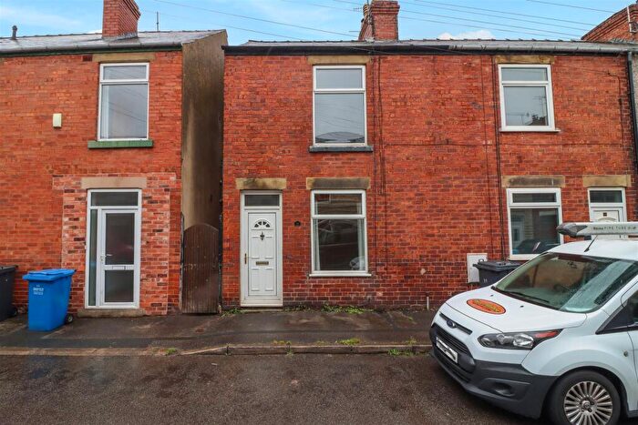 2 Bedroom End Of Terrace House For Sale In New Hall Road, Brampton, S40
