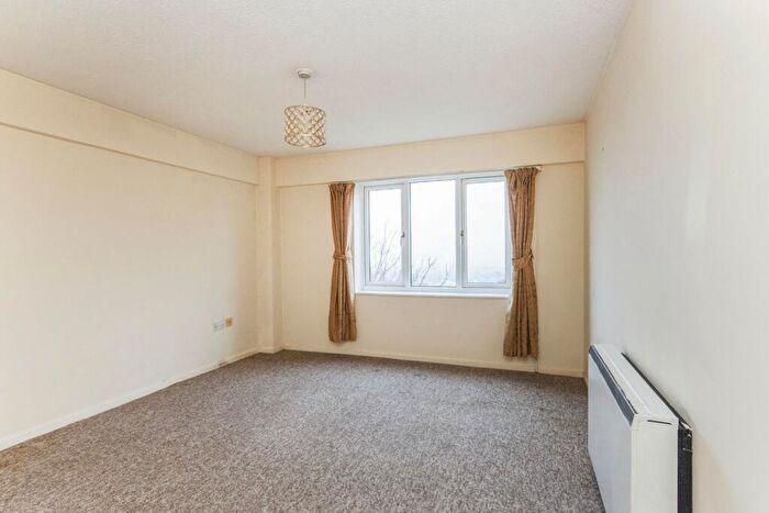 1 Bedroom Flat To Rent In Church Road Upper Norwood, SE19