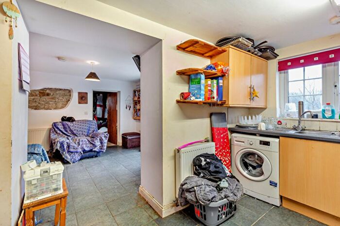 3 Bedroom End Of Terrace House For Sale In Higher Tamar Terrace, Gunnislake, PL18
