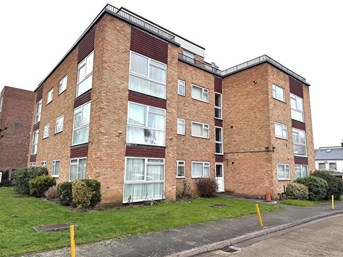 2 Bedroom Flat To Rent In Maldon Road, Wallington, SM6
