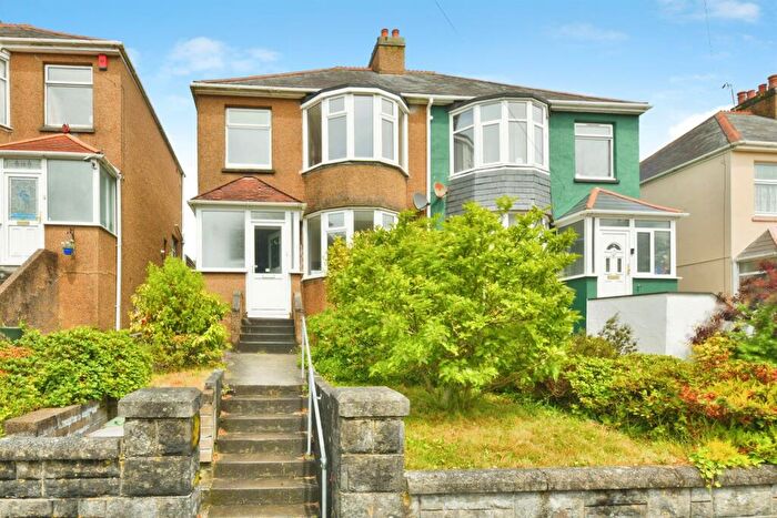 3 Bedroom Semi Detached House For Sale In Normandy Way, Plymouth, PL5