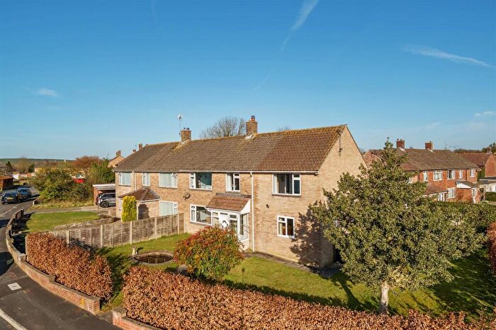 5 Bedroom Semi-Detached House For Sale In Mistover Close, Dorchester, DT1