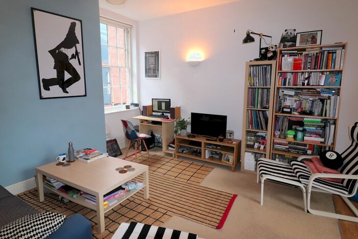 2 Bedroom Flat To Rent In Charlotte Street, Birmingham, B3