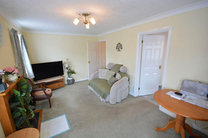 1 Bedroom Apartment For Sale In The Laurels, Macaulay Road, Poole, Dorset, BH18 - Photo 3