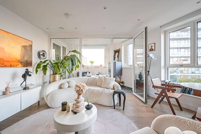 1 Bedroom Flat To Rent In Wayfare House, Poplar, London, E14