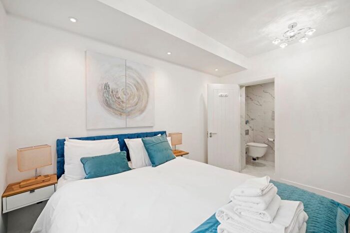 1 Bedroom Flat To Rent In Perryn Road, London, W3