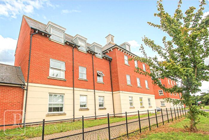 2 Bedroom Apartment To Rent In Chariot Drive, Colchester, Essex, CO2
