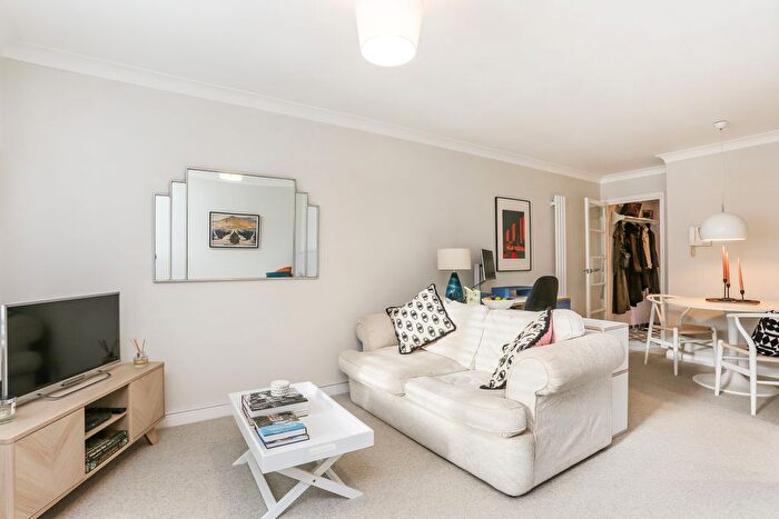 Studio To Rent In Ranelagh Gardens, London, SW6