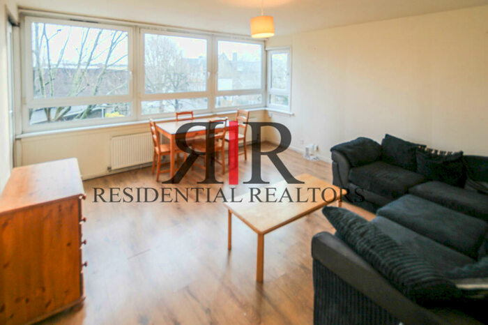 3 Bedroom Apartment To Rent In Aberfeldy House, John Ruskin Street, London, SE5