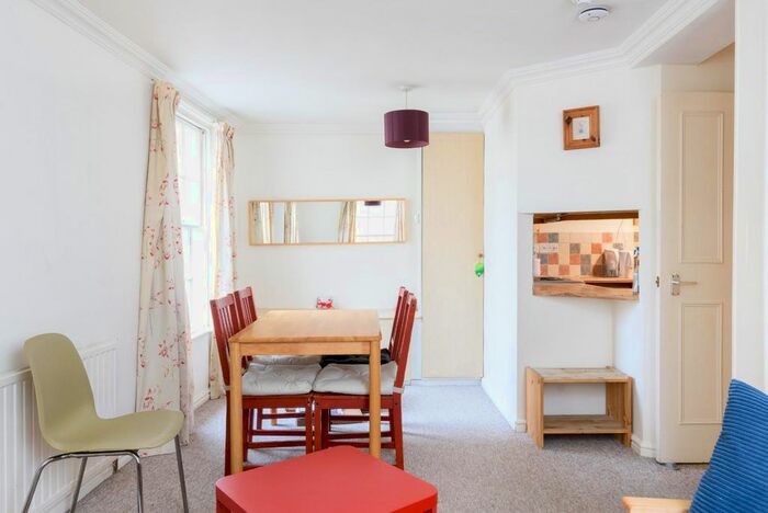 2 Bedroom Flat To Rent In Walcot Street, Bath BA1