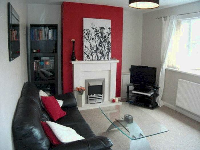 2 Bedroom Semi-Detached House To Rent In Burnel Road, Selly Oak, Birmingham, B29