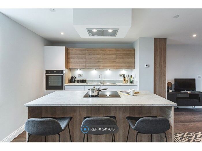 2 Bedroom Flat To Rent In King's Crescent Apartments, Derby, DE1