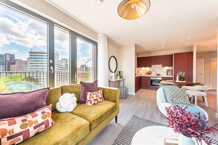 1 Bedroom Flat For Sale In Wembley Park Gardens, Wembley Park, HA9