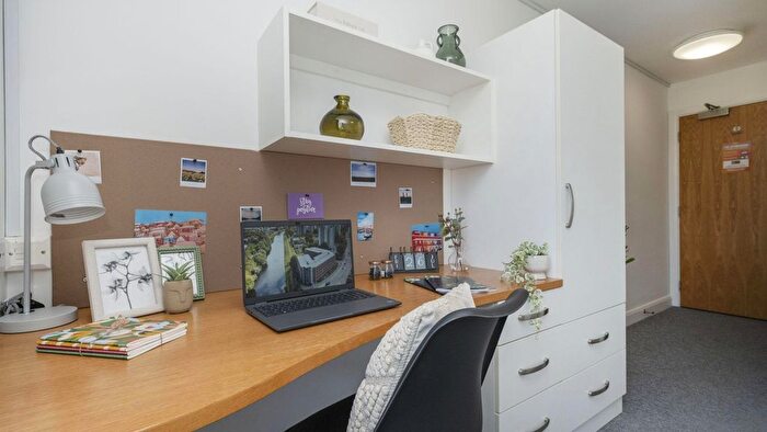 1 Bedroom Flat To Rent In Blackfriars Road, Salford, M3