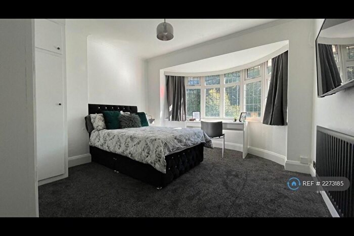 3 Bedroom Semi-Detached House To Rent In Forest Road, Loughborough, LE11