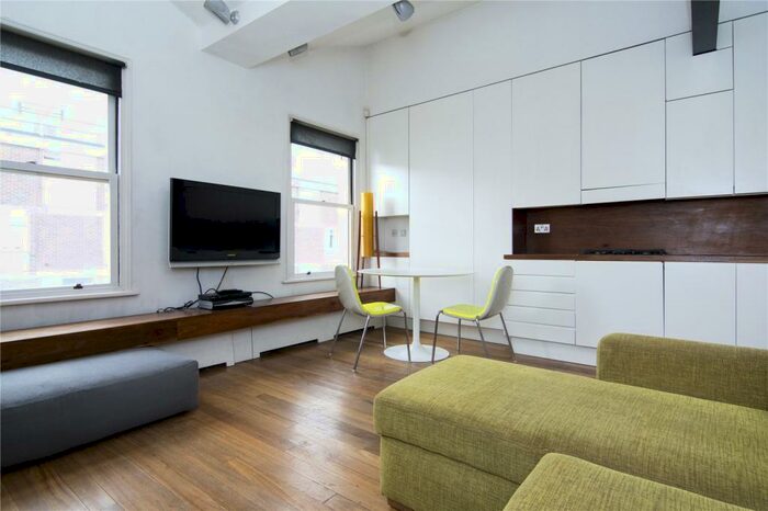 1 Bedroom Flat To Rent In Hoxton Street, Islington, London, N1