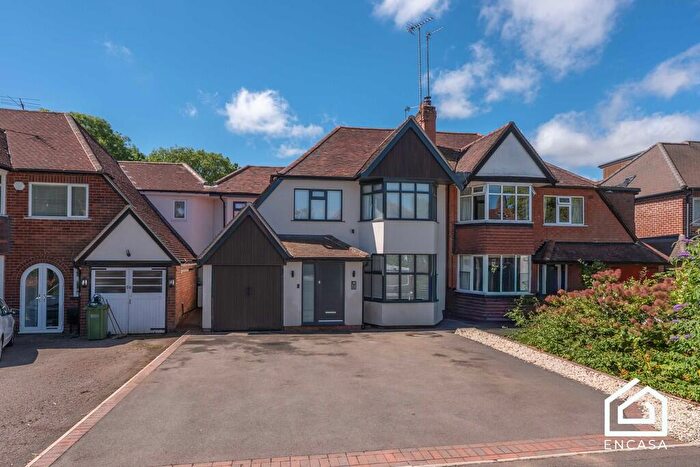4 Bedroom Semi-Detached House For Sale In Ladbrook Road, Solihull, B91