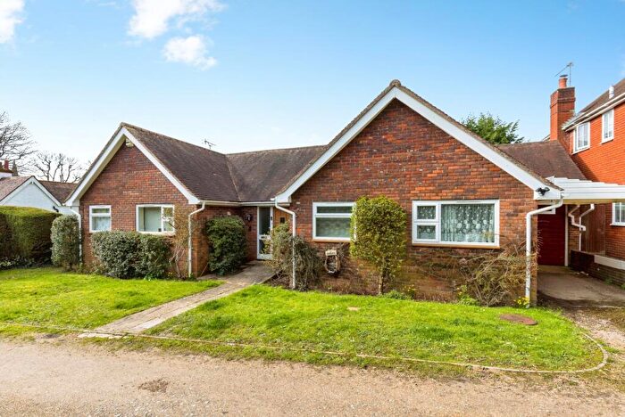 3 Bedroom Bungalow For Sale In Little East Street, Billingshurst, West Sussex, RH14