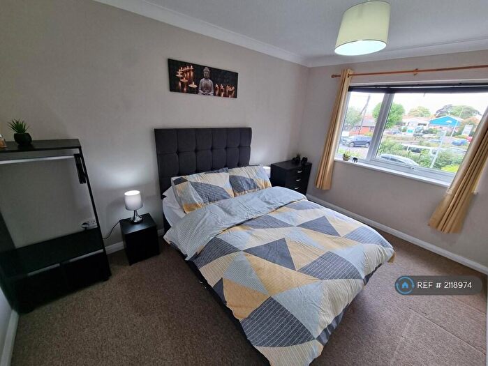 2 Bedroom Flat To Rent In Wave Bridge Court, Heybridge, Maldon, CM9