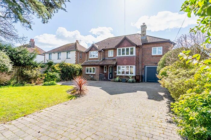 5 Bedroom Detached House For Sale In Outerwyke Road, Bognor Regis, PO22