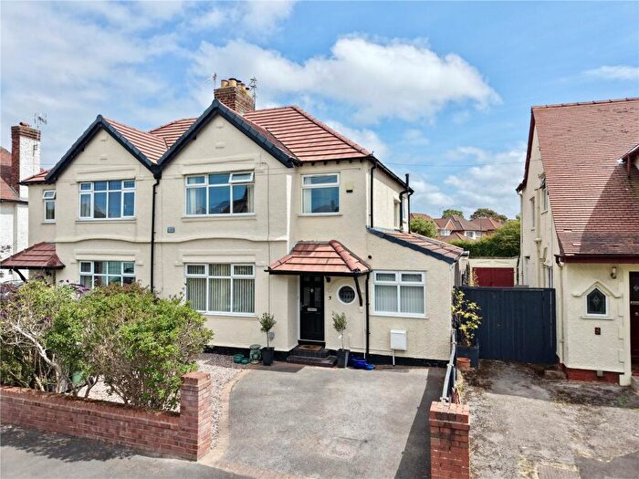 3 Bedroom Semi-Detached House For Sale In Leighton Avenue, Meols, Wirral, CH47