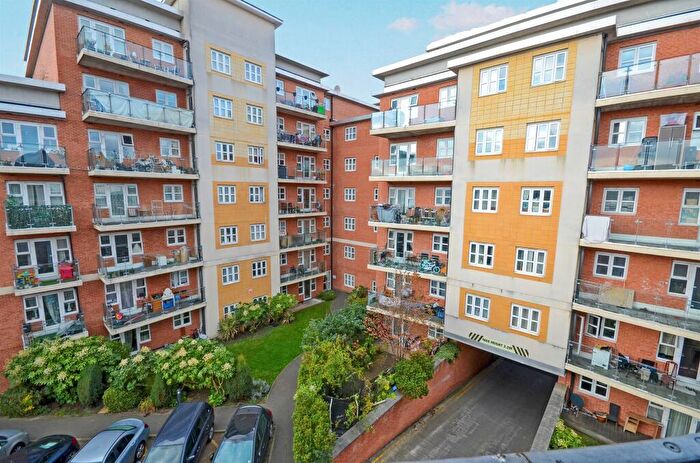 2 Bedroom Apartment For Sale In Stanley Road, Harrow, HA2