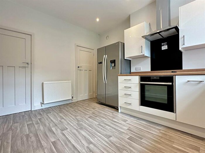 2 Bedroom End Of Terrace House To Rent In Parsonage Crescent, Walkley, Sheffield, S6