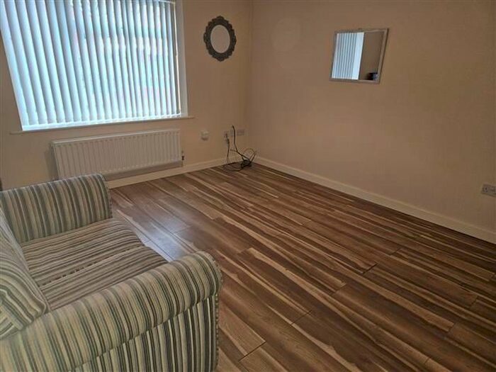 2 Bedroom Flat To Rent In Belle Vue Court, Stockton, TS20