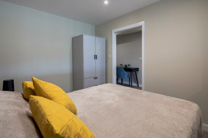 1 Bedroom Flat To Rent In Lower Stone Street, Maidstone, ME15